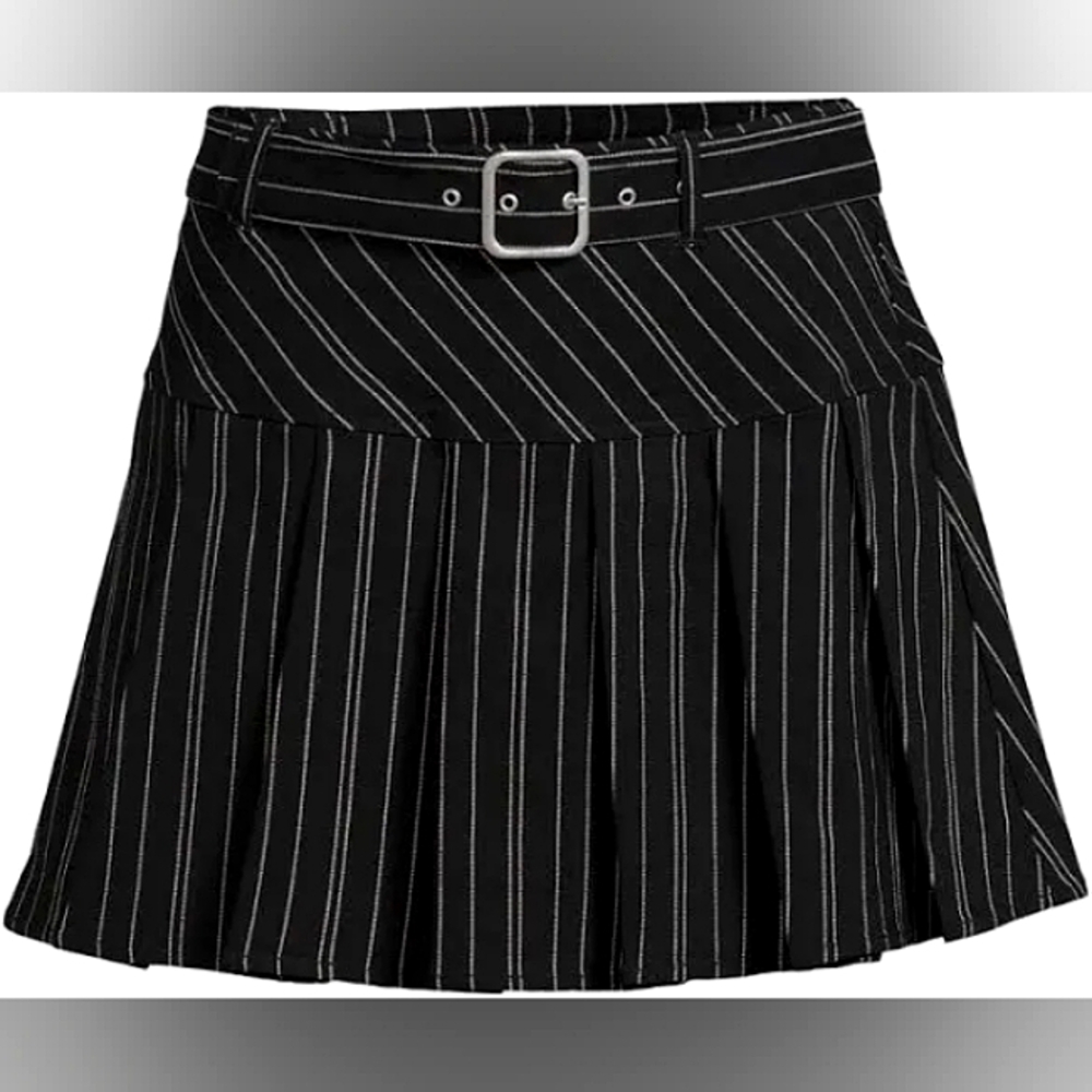 No Boundaries Juniors Pleated Skirt with Belt, Size M(7-9)